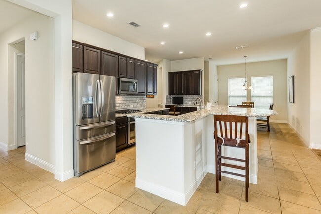 Foto del edificio - 2329 Vineyard Terrace Ln