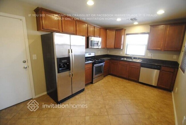 Foto del edificio - 2241 S Buckaroo Trail
