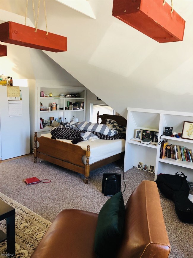 Foto del edificio - 1 br, 1 bath House - 1322 S Forest Ave Apt 3