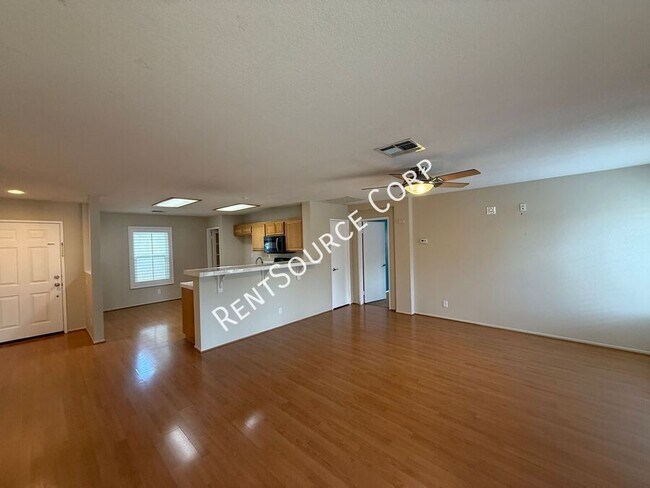Building Photo - 3321 Kaylyn St