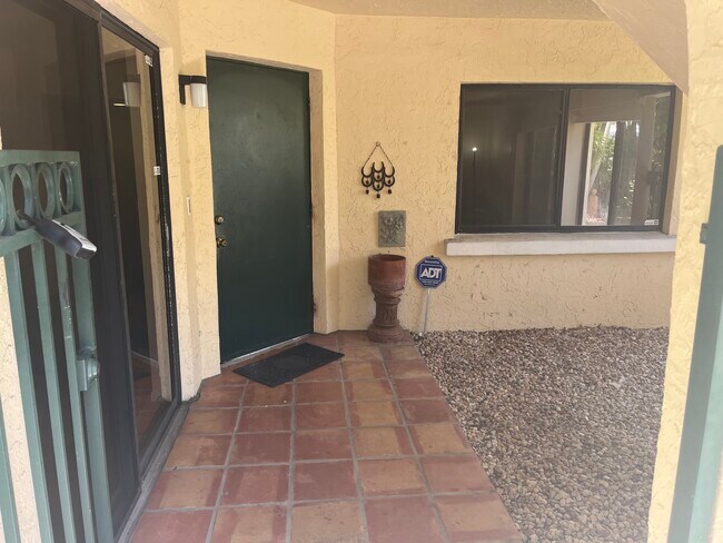 Photo - 1815 S Olive Ave Apartment