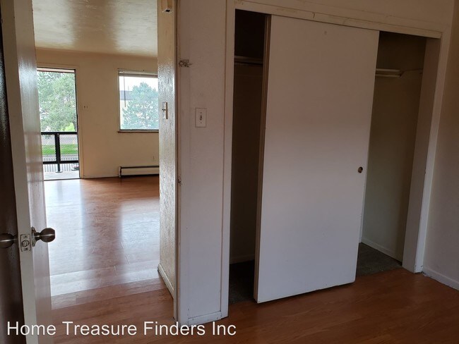 Foto del edificio - 10861 E 16th Ave