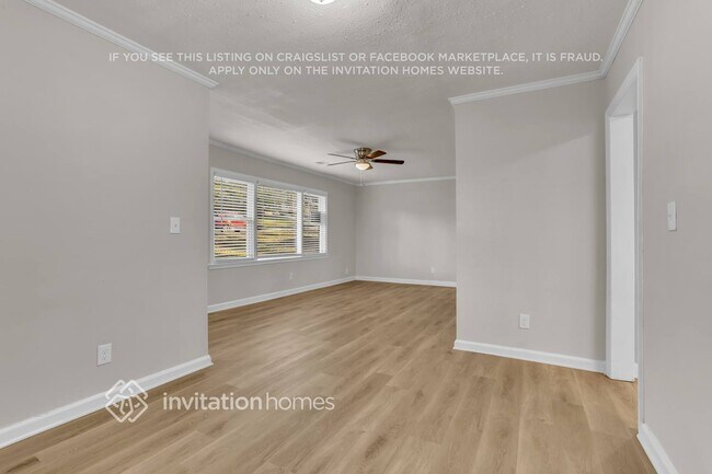 Foto del edificio - 2505 Riggs Dr