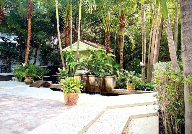 Foto del edificio - 2301 S Miami Ave