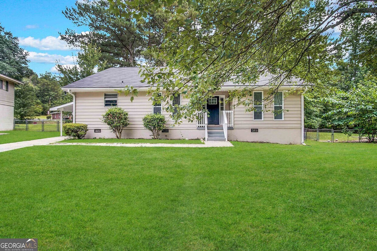 6695 Buckhurst Trail, College Park, GA 30349 House Rental in College Park, GA