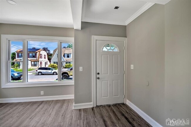 Building Photo - 8 Dolan Ave