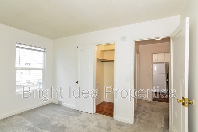 Building Photo - 4003 Welcome Ave N