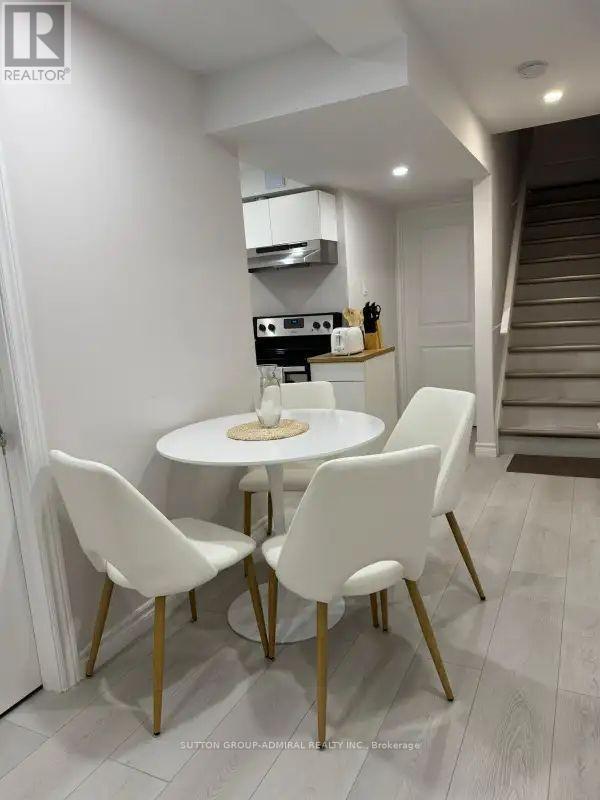 Building Photo - 1331 Major MacKenzie Dr W