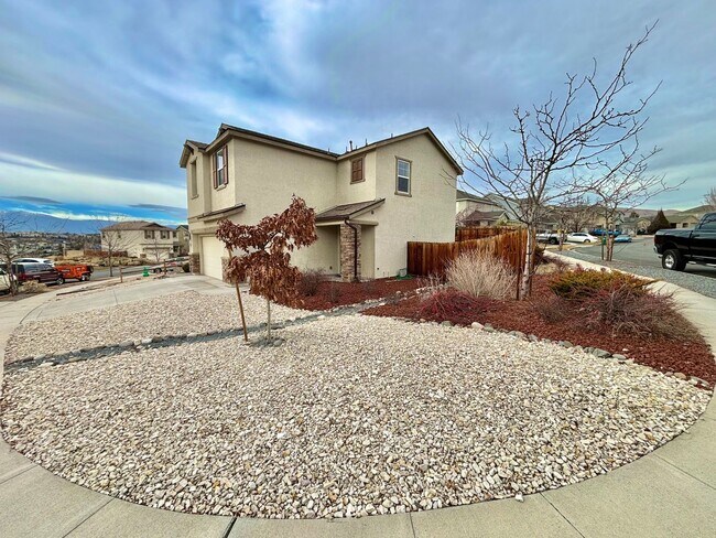 Building Photo - Recently Reduced Price!  Love Where You Live.