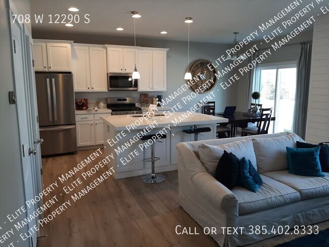 Building Photo - 708 W 12290 S