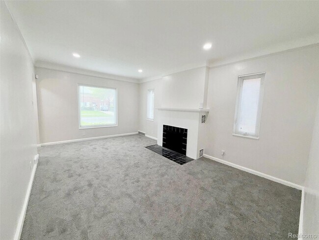 Foto del edificio - 10630 Whitehill St