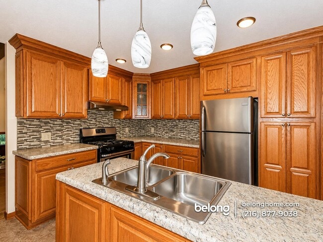 Building Photo - 36230 Skytop Ln