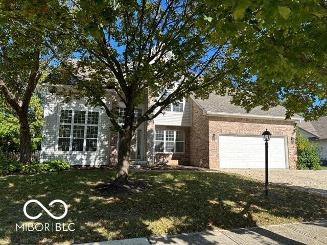 Building Photo - 10596 Greenway Dr