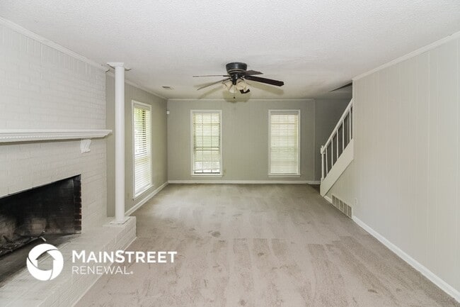 Foto del edificio - 6986 Oakland Chase