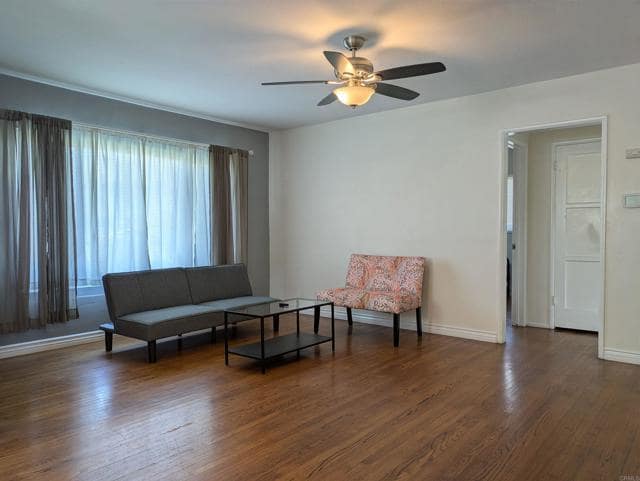 Foto del edificio - 4135 Hill St