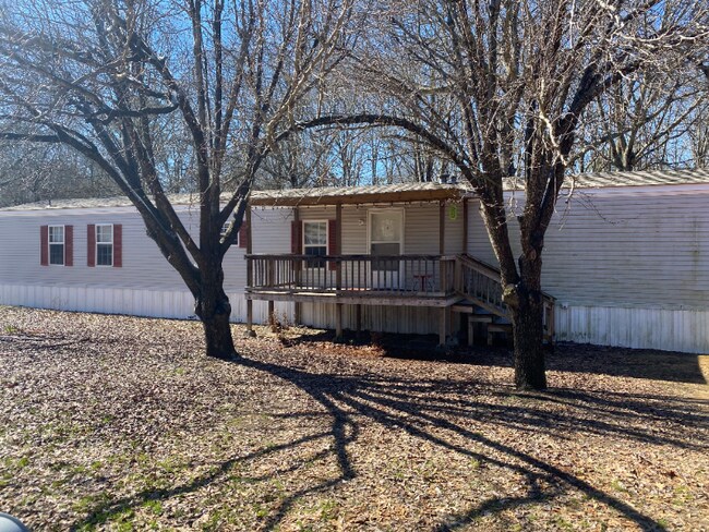 Building Photo - 1029 Clara Ln