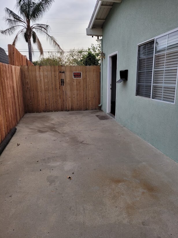 20360 Itasca St, Chatsworth, CA 91311 House Rental in Chatsworth, CA