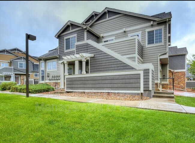 Building Photo - 14300 Waterside Ln