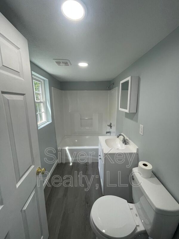 Foto del edificio - 154 S Jackson St