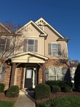 Building Photo - 553 Matheson Place