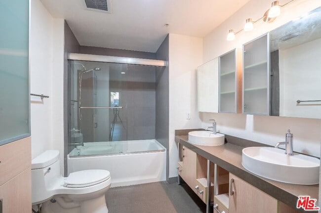 Foto del edificio - 1234 Wilshire Blvd