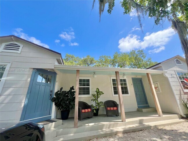 Foto del edificio - 315 NE 110th St