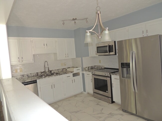 Building Photo - 628 Prestige Blvd