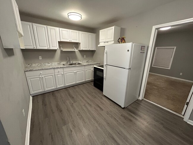 Foto del edificio - Nick Delsignore