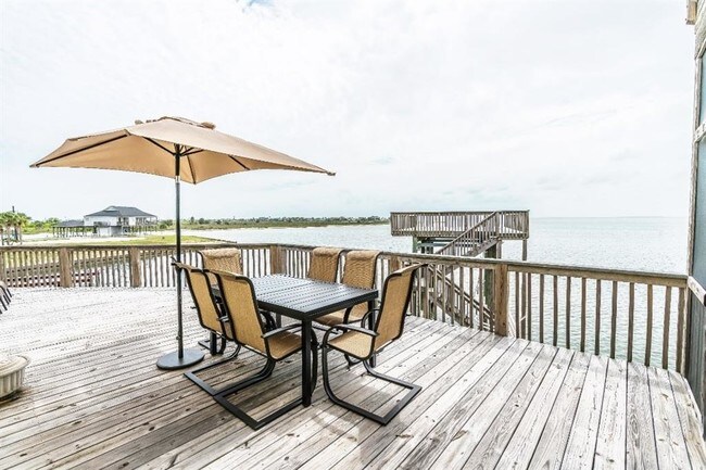 Foto del edificio - 3719 Sabrina