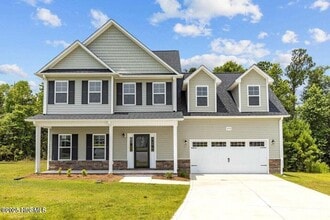 Building Photo - 215 Purple Martin Dr