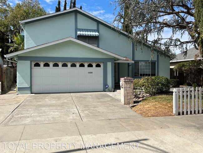 Building Photo - 5 br, 2 bath House - 3137 JENKINS AVE.