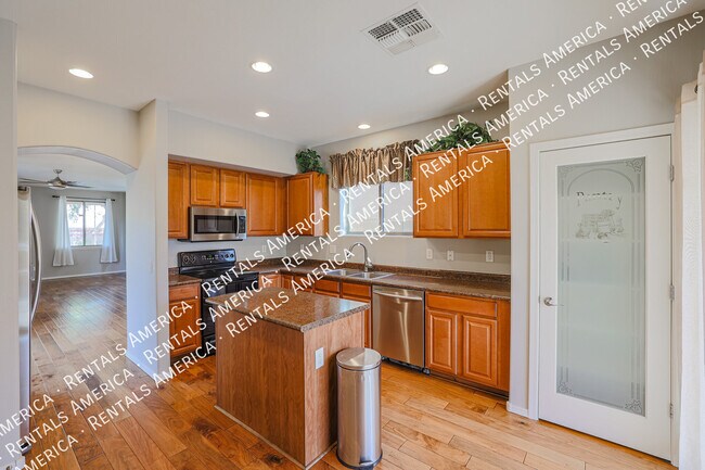 Foto del edificio - 7324 N 90th Ln
