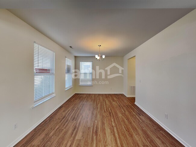 Building Photo - 6178 Canyon Trail