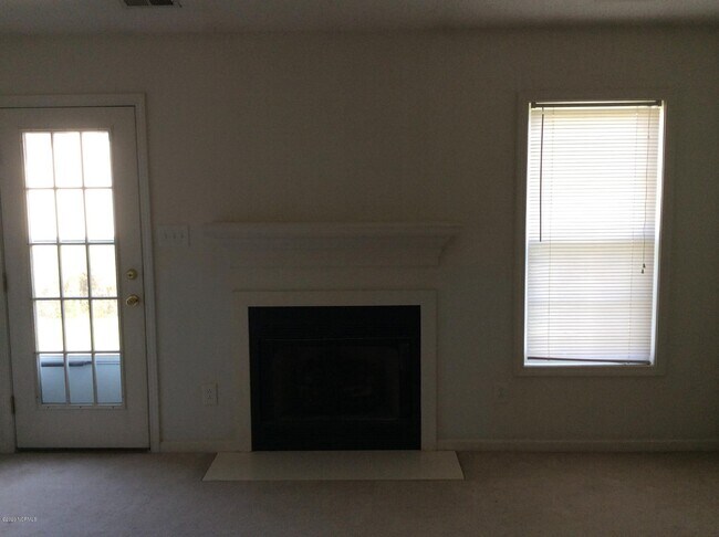 Foto del edificio - 109 Jerrett Ln