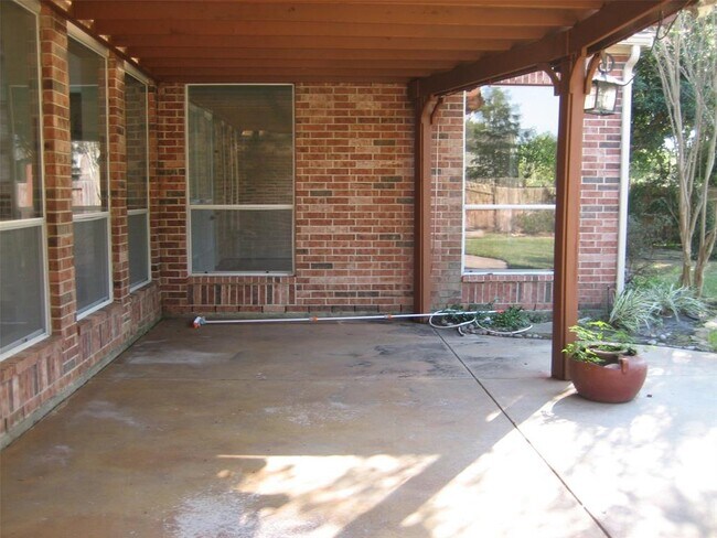 Building Photo - 2632 Cottage Creek Dr