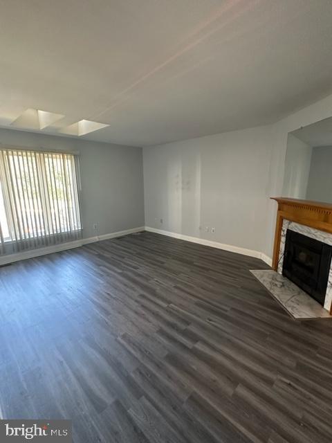 Foto del edificio - 3639 Longridge Ct