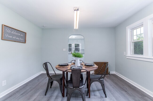 Foto del edificio - 2782 N Union Rd