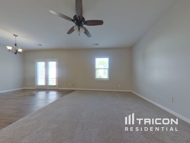 Building Photo - 94 Cottontail Ln