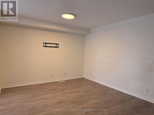 Photo du bâtiment - 103 Nearco Gate