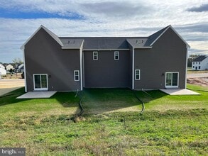 Building Photo - 14 Ringneck Cir