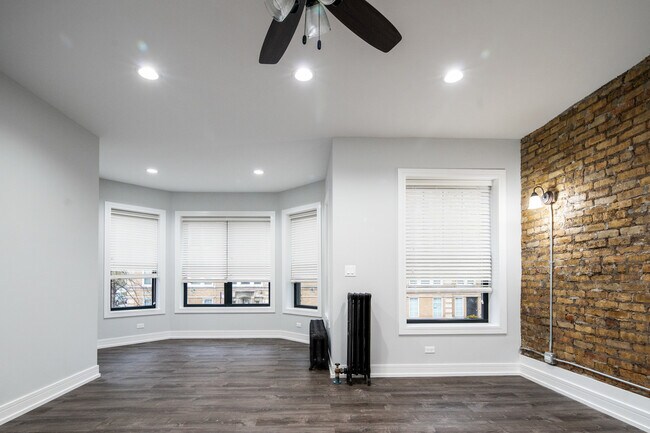 Foto del edificio - 6101 N Winthrop Ave