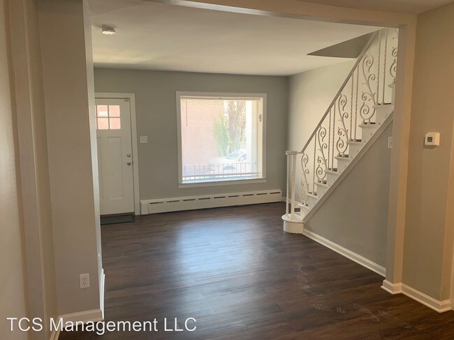 Foto del edificio - 3 br, 1 bath House - 2250 E. Monmouth St.