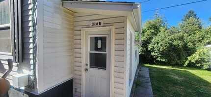 Building Photo - 316 S 3rd Ave
