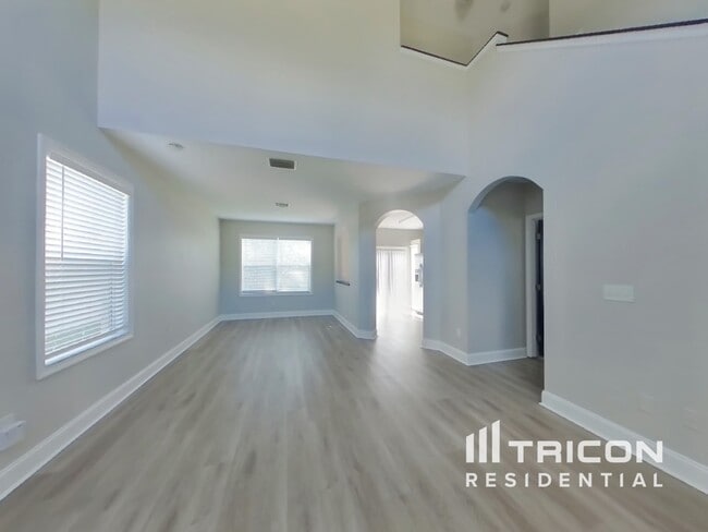 Building Photo - 10031 Landport Way