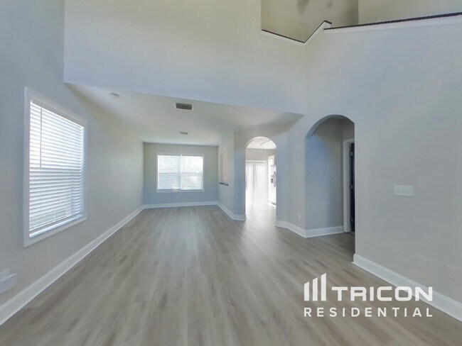 Foto del edificio - 10031 Landport Way