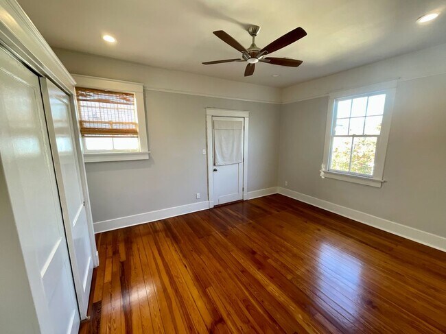 Foto del edificio - 4025 Constance St