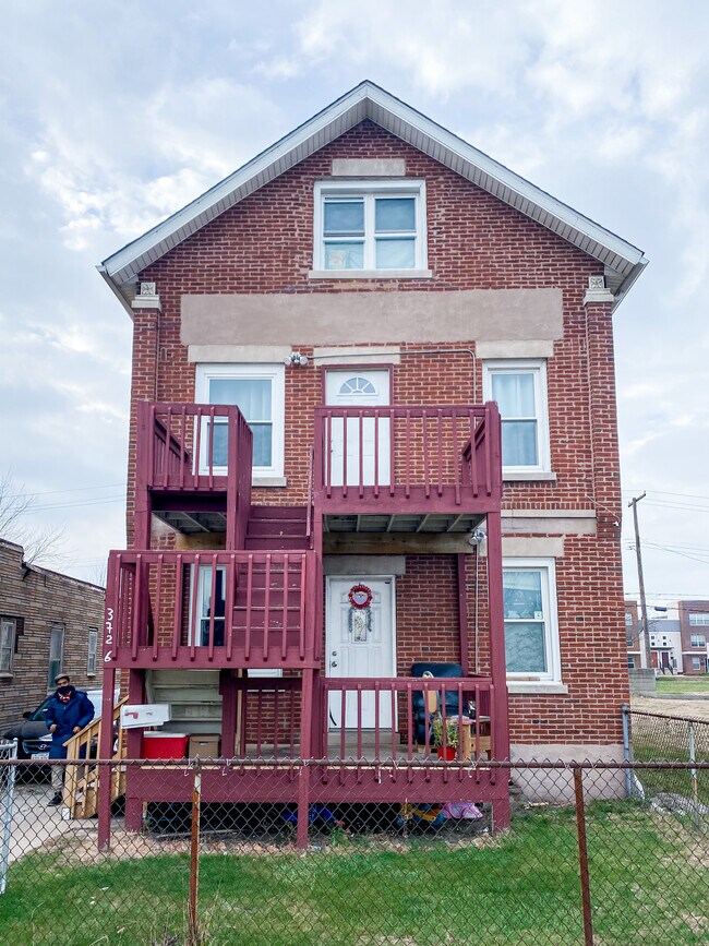 3726 Alder St Unit 2, East Chicago, IN 46312 Apartments in East