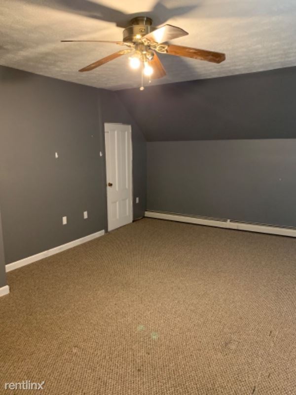 Building Photo - 2 br, 1 bath Apartment - 4 Rice St 2 Unit 2