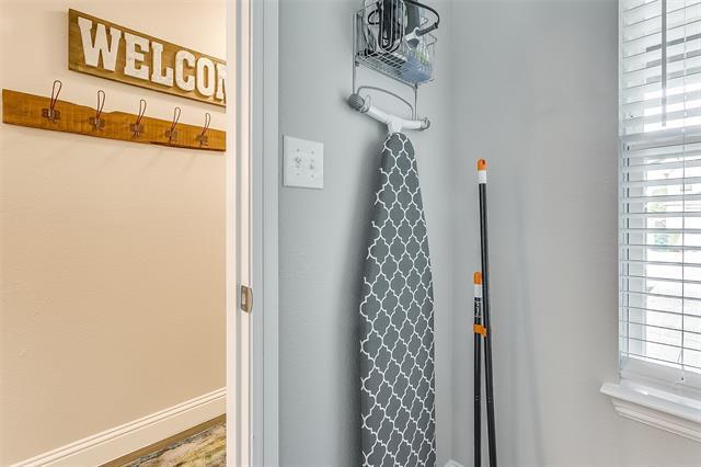 Foto del edificio - 3813 Huntington Dr