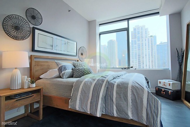 Foto del edificio - 640 N Wells St